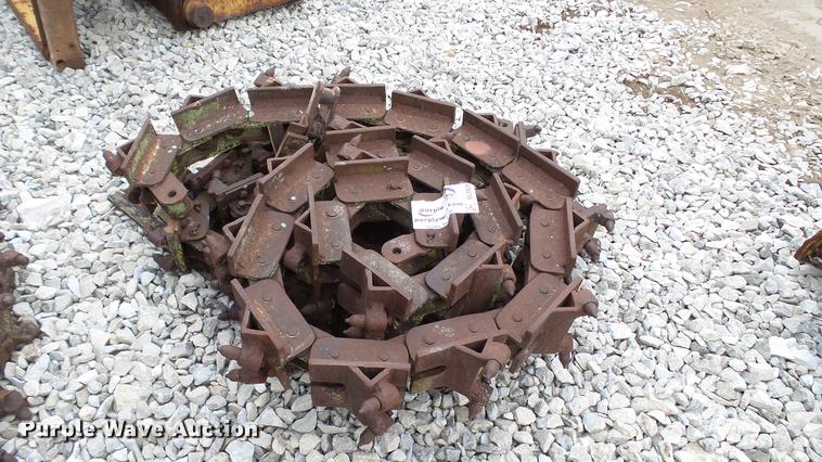 image for item DC2628 (2) trencher rock chains