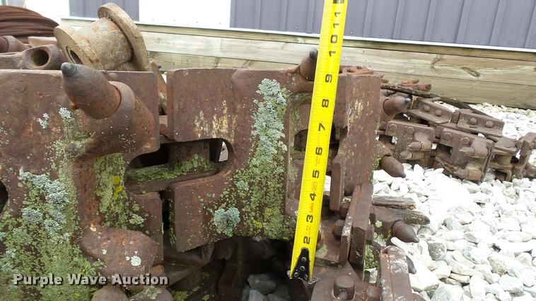 image for item DC2628 (2) trencher rock chains