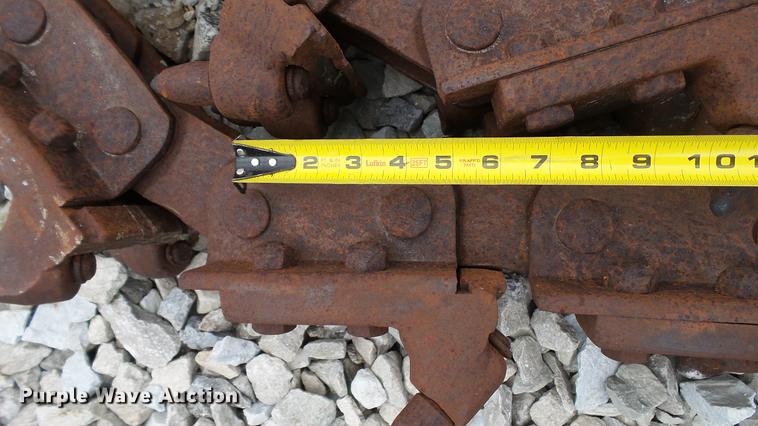 image for item DC2630 Trencher rock chain