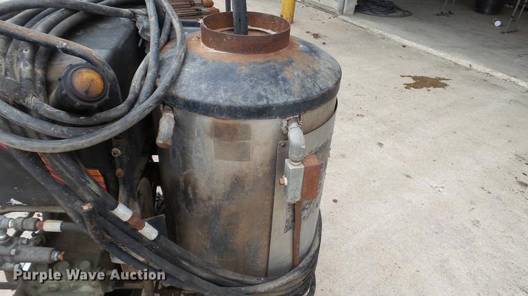 image for item DC2633 Aaladin pressure washer