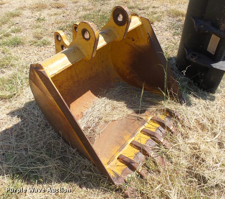 image for item DC3856 36"W bucket