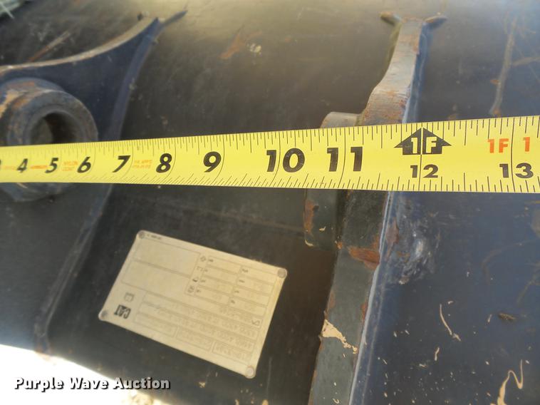 image for item DC3857 Caterpillar bucket