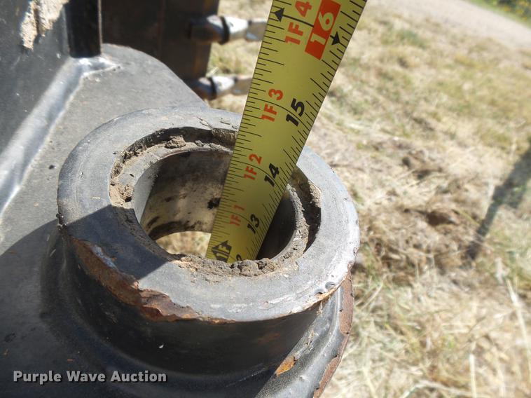 image for item DC3857 Caterpillar bucket