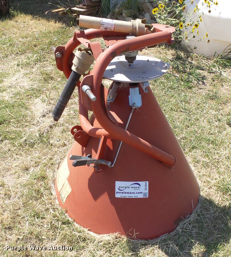 image for item DC3859 Cosmo S-500-U fertilizer spreader