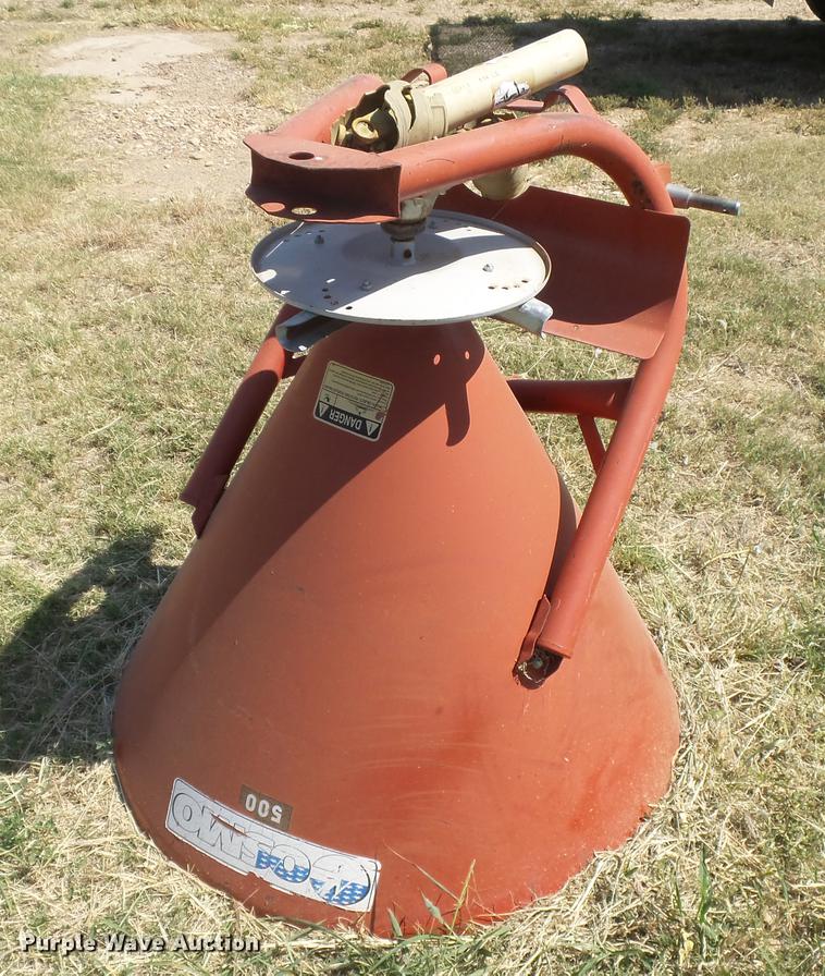 image for item DC3859 Cosmo S-500-U fertilizer spreader