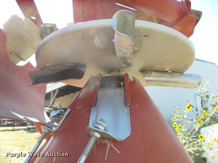 image for item DC3859 Cosmo S-500-U fertilizer spreader