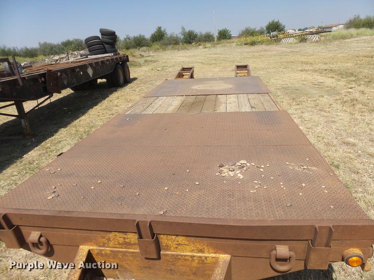 image for item DC3860 2008 Belshe DT256 equipment trailer