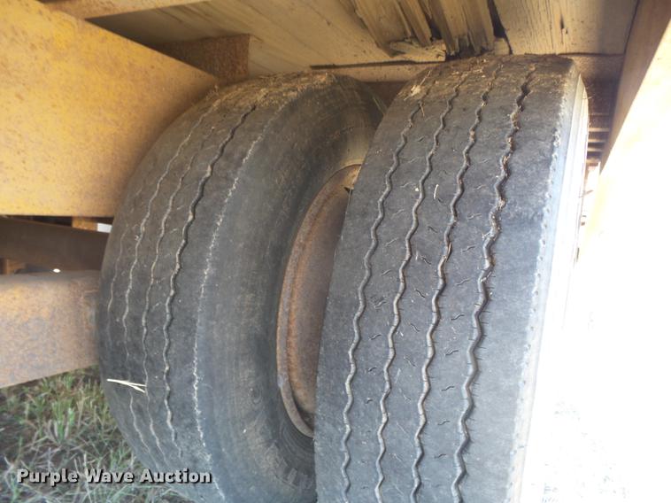 image for item DC3860 2008 Belshe DT256 equipment trailer