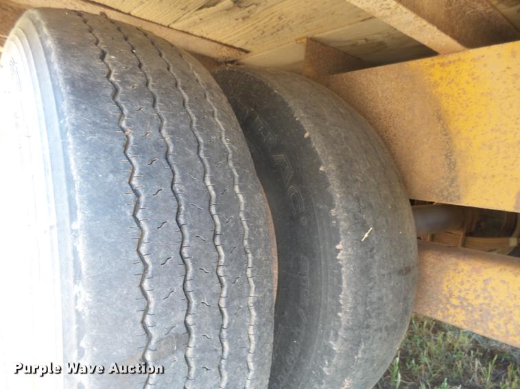 image for item DC3860 2008 Belshe DT256 equipment trailer