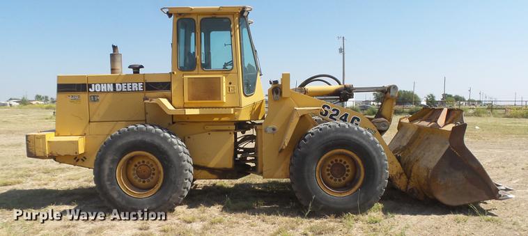 image for item DC3864 1996 John Deere 624G wheel loader
