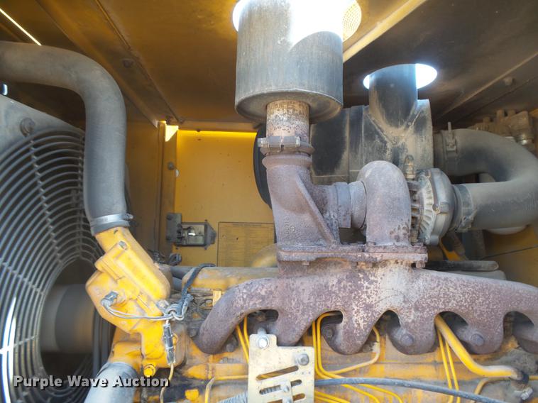 image for item DC3864 1996 John Deere 624G wheel loader