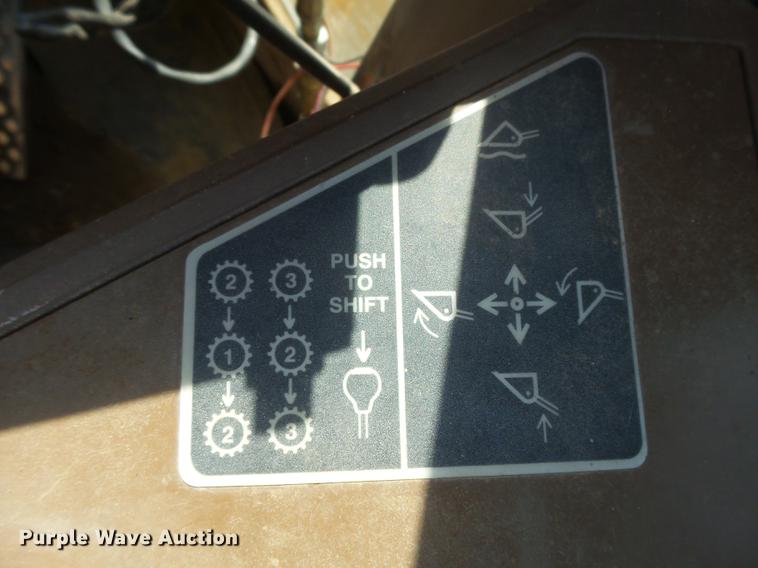 image for item DC3864 1996 John Deere 624G wheel loader