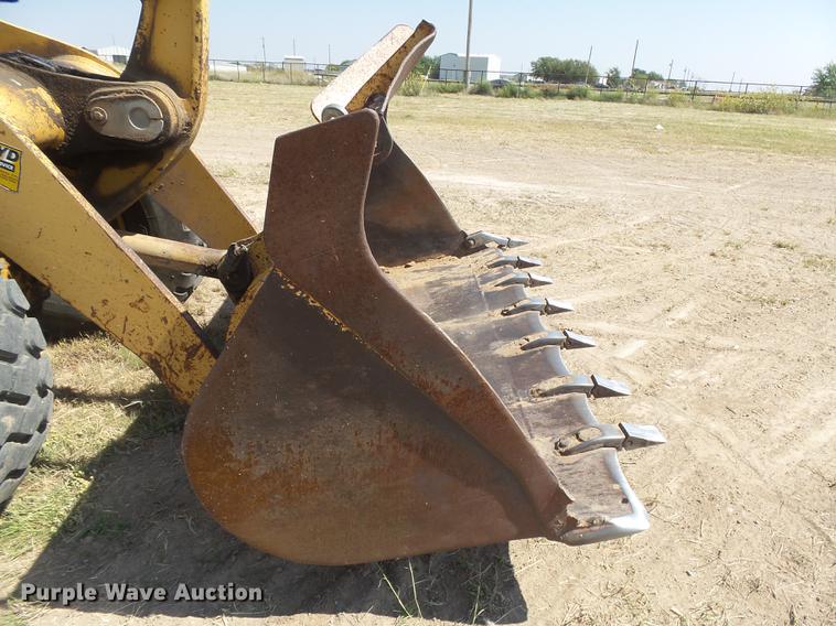 image for item DC3864 1996 John Deere 624G wheel loader