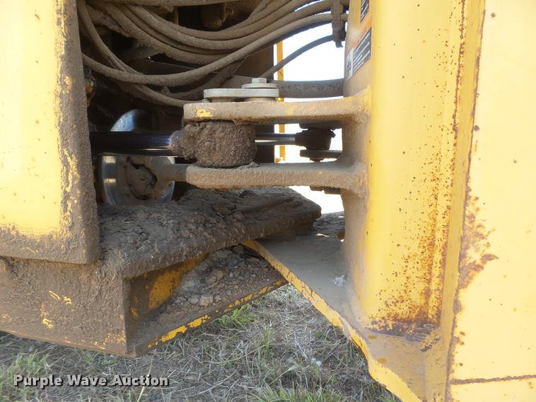 image for item DC3864 1996 John Deere 624G wheel loader