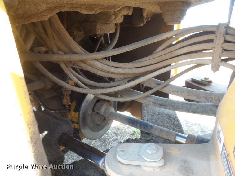 image for item DC3864 1996 John Deere 624G wheel loader