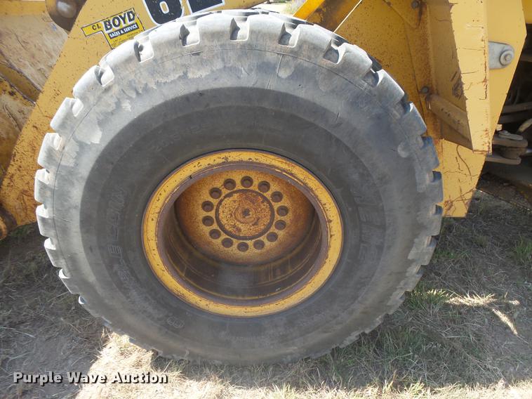 image for item DC3864 1996 John Deere 624G wheel loader