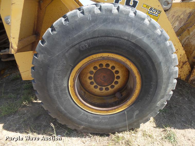 image for item DC3864 1996 John Deere 624G wheel loader