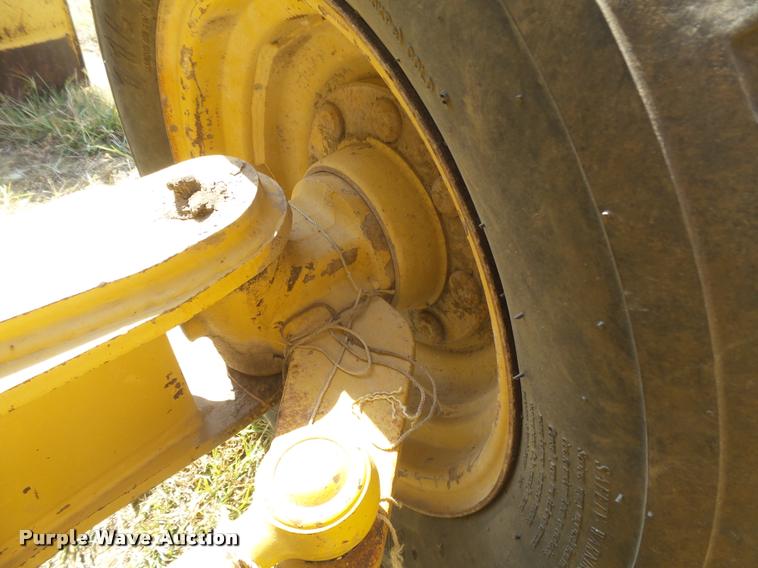 image for item DC3869 1993 Caterpillar 416B backhoe