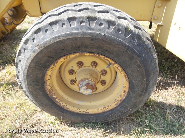 image for item DC3869 1993 Caterpillar 416B backhoe