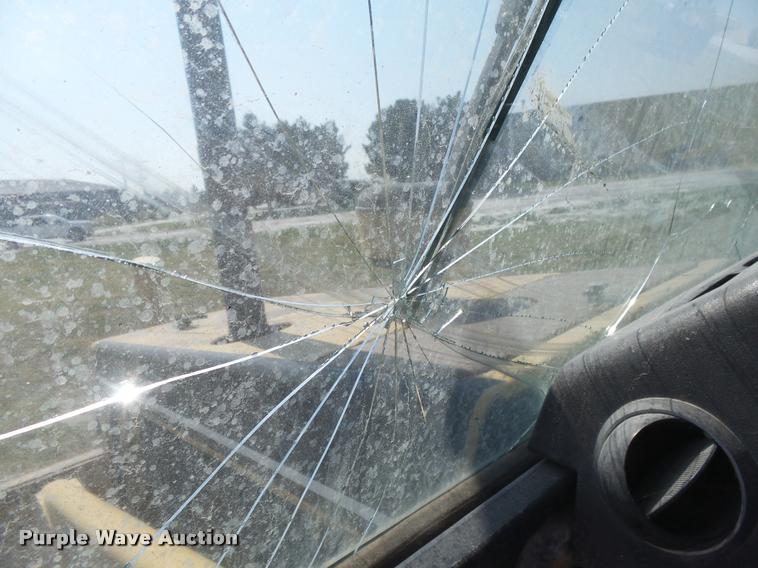 image for item DC3869 1993 Caterpillar 416B backhoe