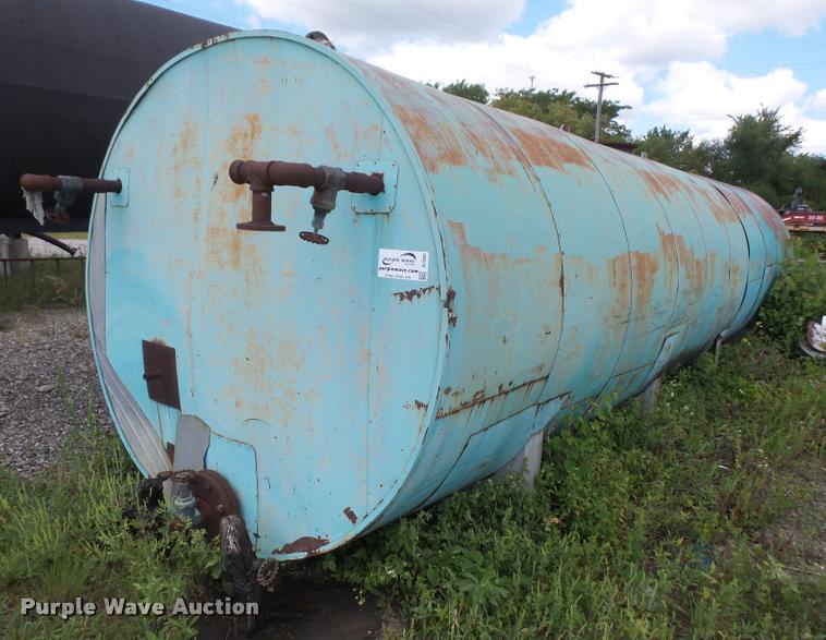 image for item DC5392 Roof tar tank