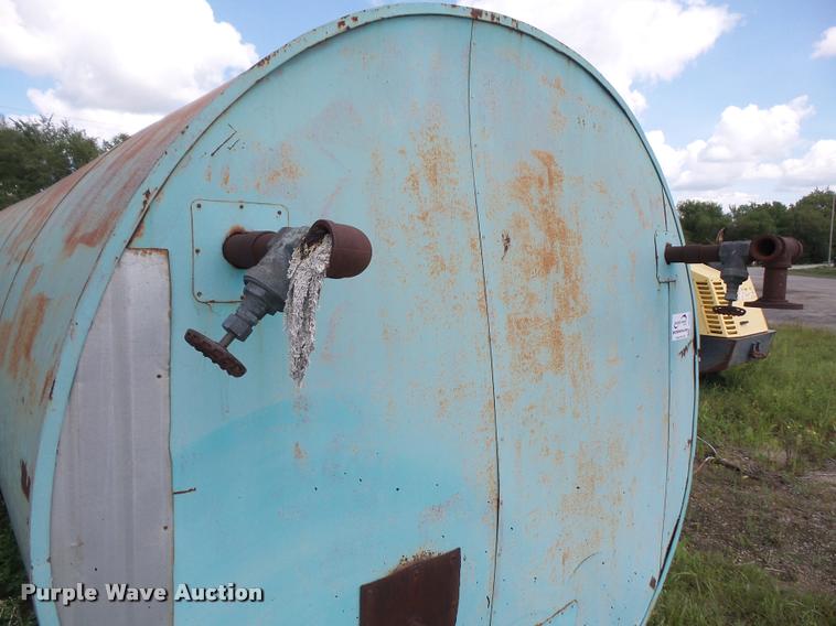 image for item DC5392 Roof tar tank