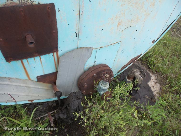 image for item DC5392 Roof tar tank