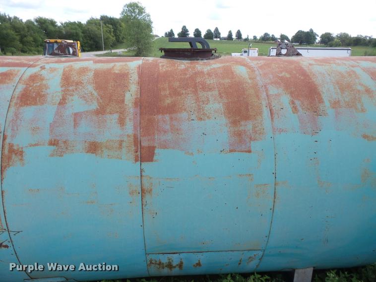 image for item DC5392 Roof tar tank
