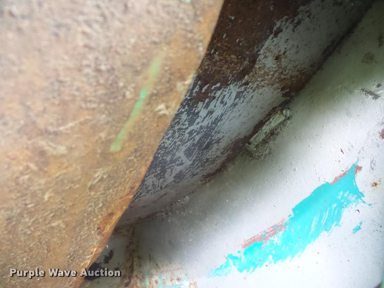 image for item DC5392 Roof tar tank