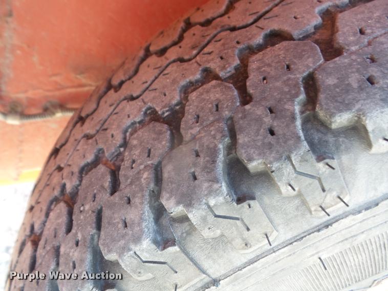 image for item DC5463 2001 Ver-Mac PCMS 1210 message board trailer