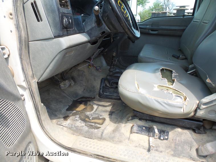 image for item DC5468 2009 Ford F650 Sper Duty flatbed truck