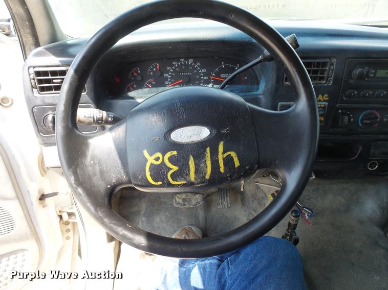 image for item DC5468 2009 Ford F650 Sper Duty flatbed truck