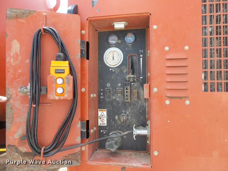 image for item DC5468 2009 Ford F650 Sper Duty flatbed truck