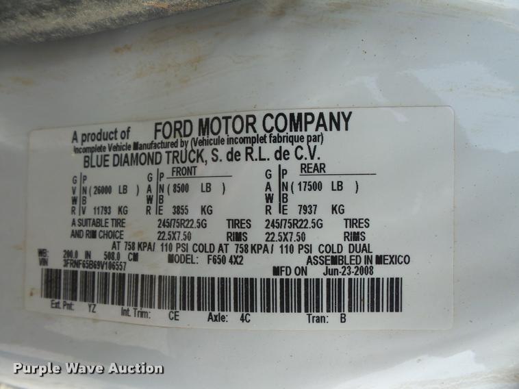 image for item DC5468 2009 Ford F650 Sper Duty flatbed truck