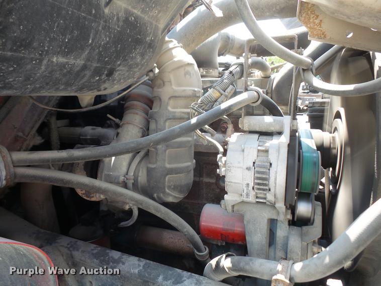 image for item DC5469 1999 International 4900 dump truck