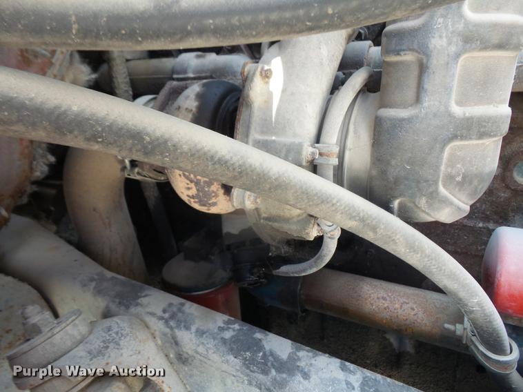 image for item DC5469 1999 International 4900 dump truck