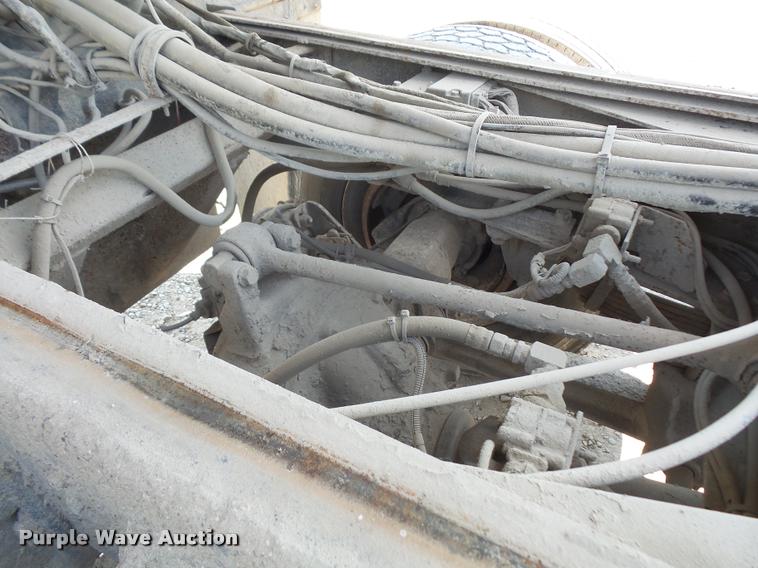 image for item DC5469 1999 International 4900 dump truck