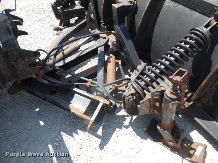 image for item DC5469 1999 International 4900 dump truck