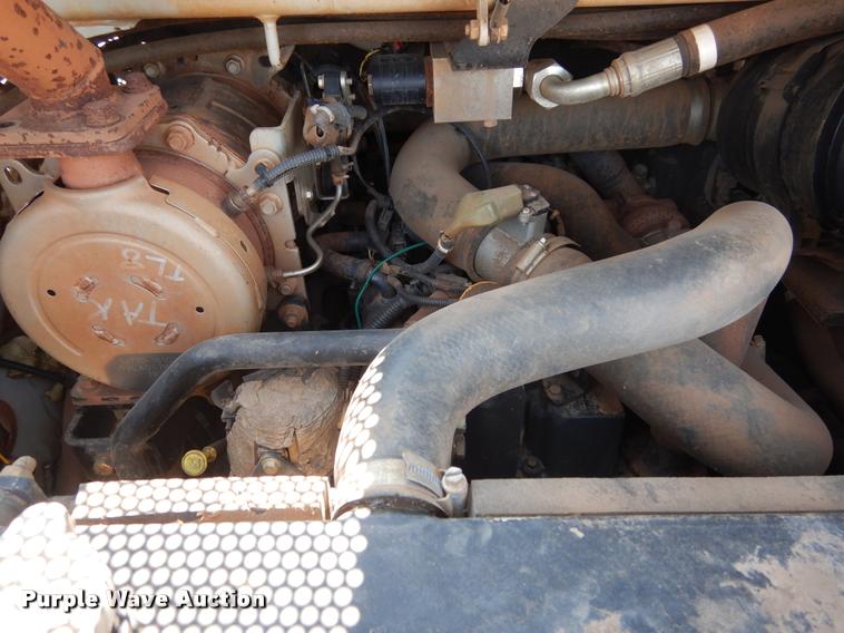 image for item DC5988 Takeuchi TL8 skid steer