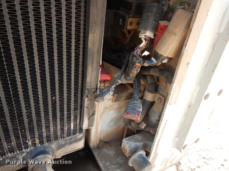 image for item DC5988 Takeuchi TL8 skid steer