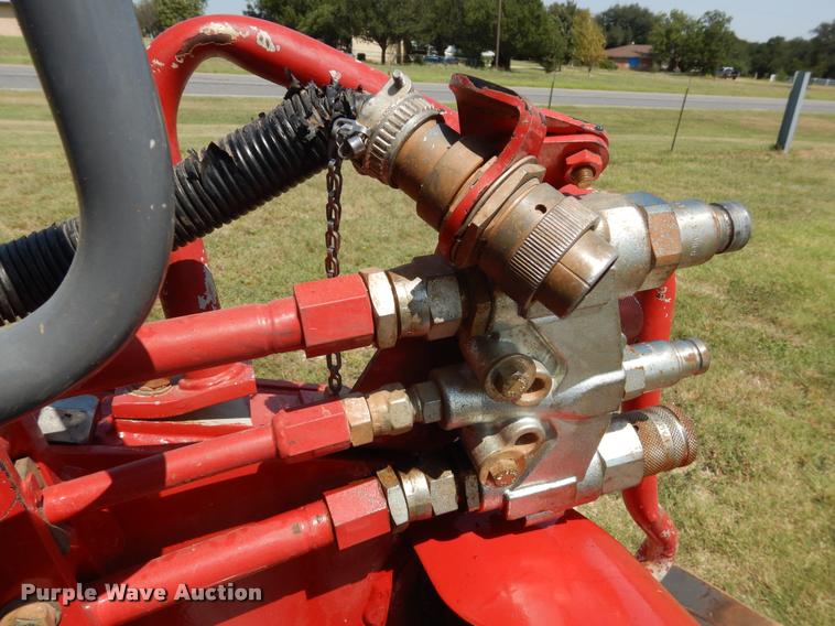 image for item DC5988 Takeuchi TL8 skid steer