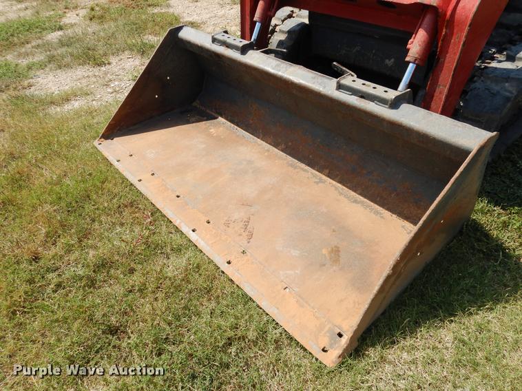 image for item DC5988 Takeuchi TL8 skid steer