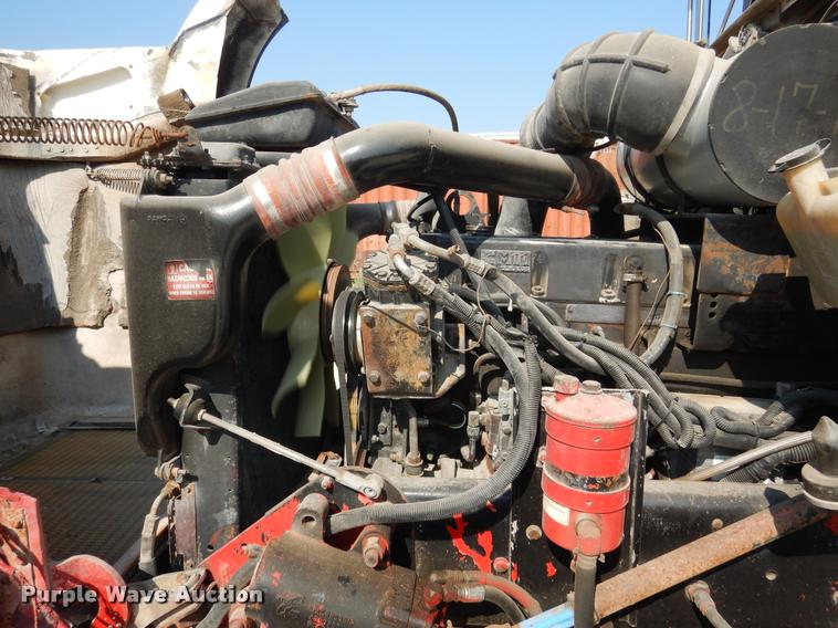 image for item DC5991 1990 Kenworth T450 winch truck