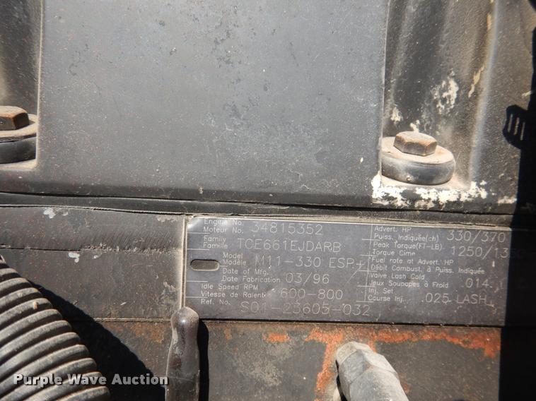 image for item DC5991 1990 Kenworth T450 winch truck