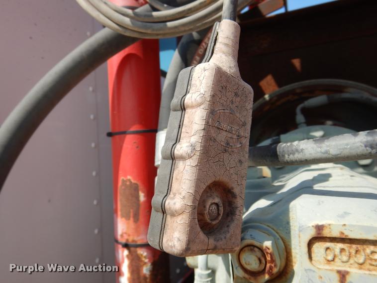 image for item DC5991 1990 Kenworth T450 winch truck