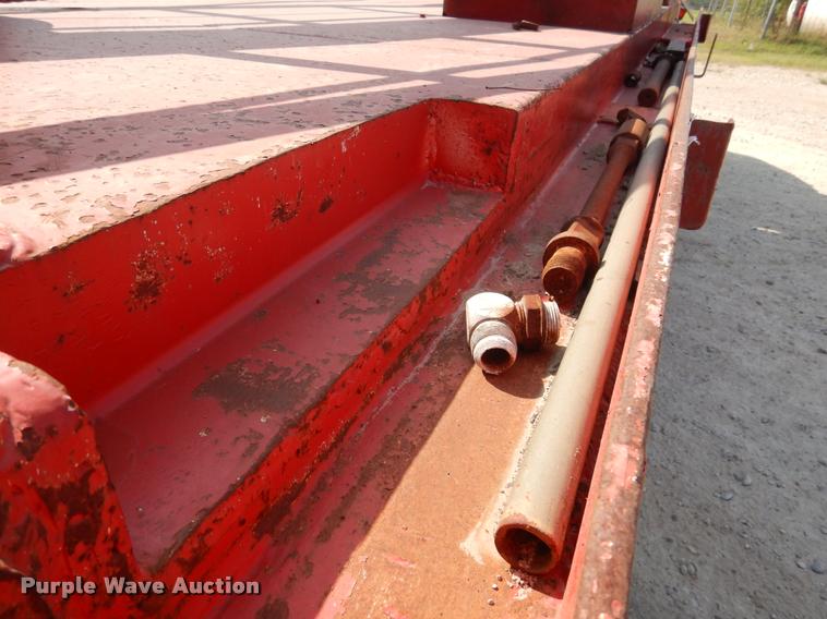 image for item DC5991 1990 Kenworth T450 winch truck