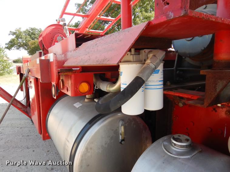 image for item DC5991 1990 Kenworth T450 winch truck