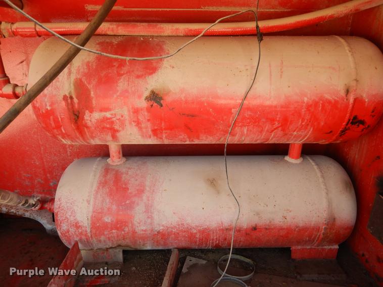 image for item DC5991 1990 Kenworth T450 winch truck