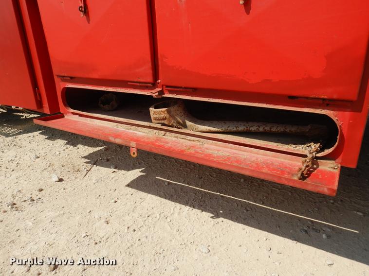 image for item DC5991 1990 Kenworth T450 winch truck