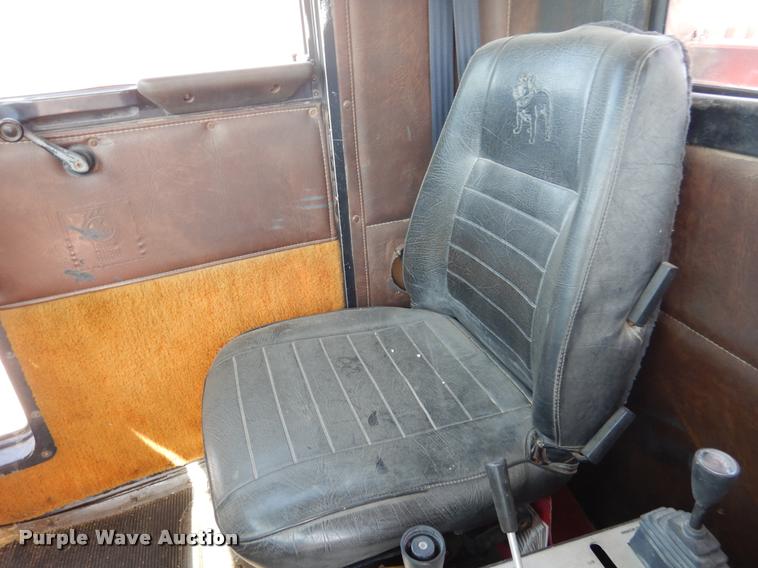 image for item DC5991 1990 Kenworth T450 winch truck